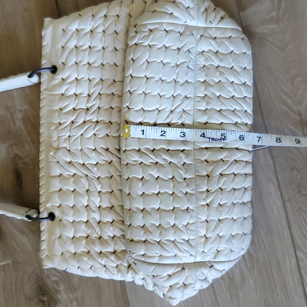 EUC Bottega Veneta Quiet Luxury Bag - Picture 14 of 16